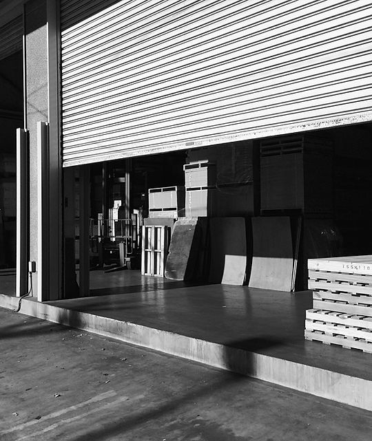 Roller shutter and secure entrance project