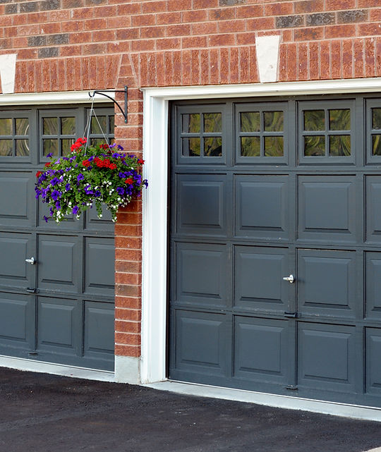 Roller shutter and secure entrance project